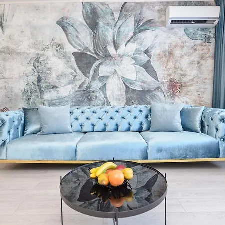 Apartment Celeste - Exclusive One Bedroom Bukarest