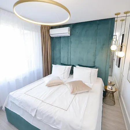 Celeste - Exclusive One Bedroom